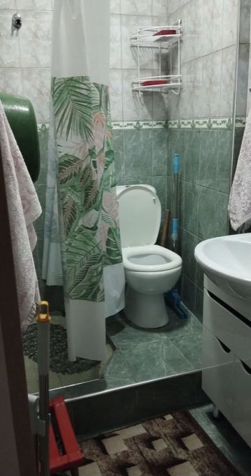 Продается 1 комнатная квартира. Ялангач. Бывшая Налоговая