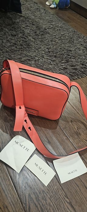 Сладурска чанта MUSETTE
