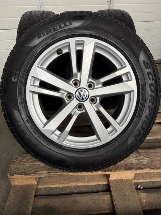 Jante originale Audi Q3 VW Tiguan Skoda Kodiac Karoq cu anv 215/65 17