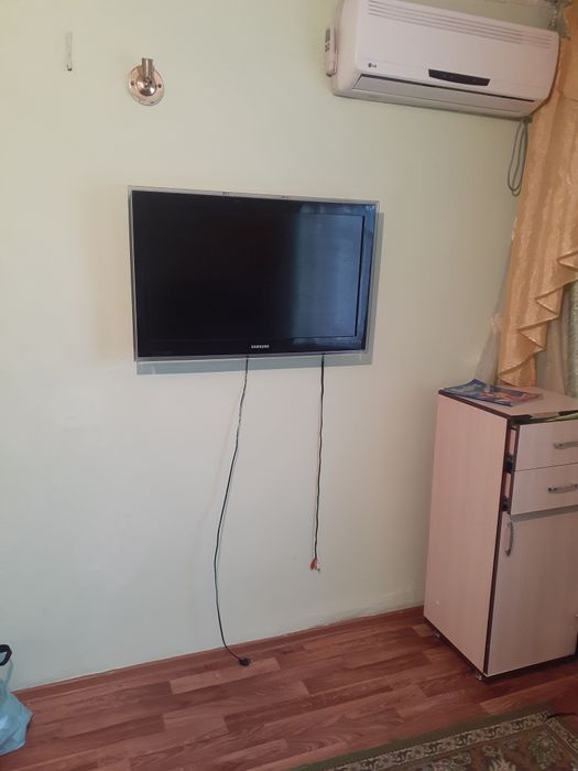 Продам телевизор самсунг