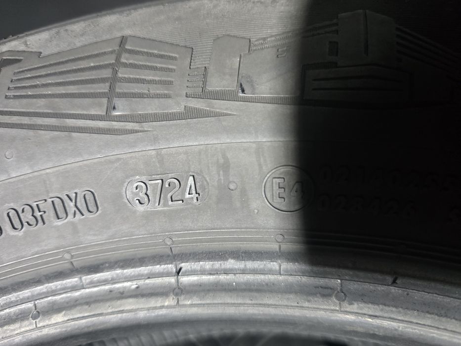 Vand 4 anvelope 215/60/18 CONTINENTAL all season