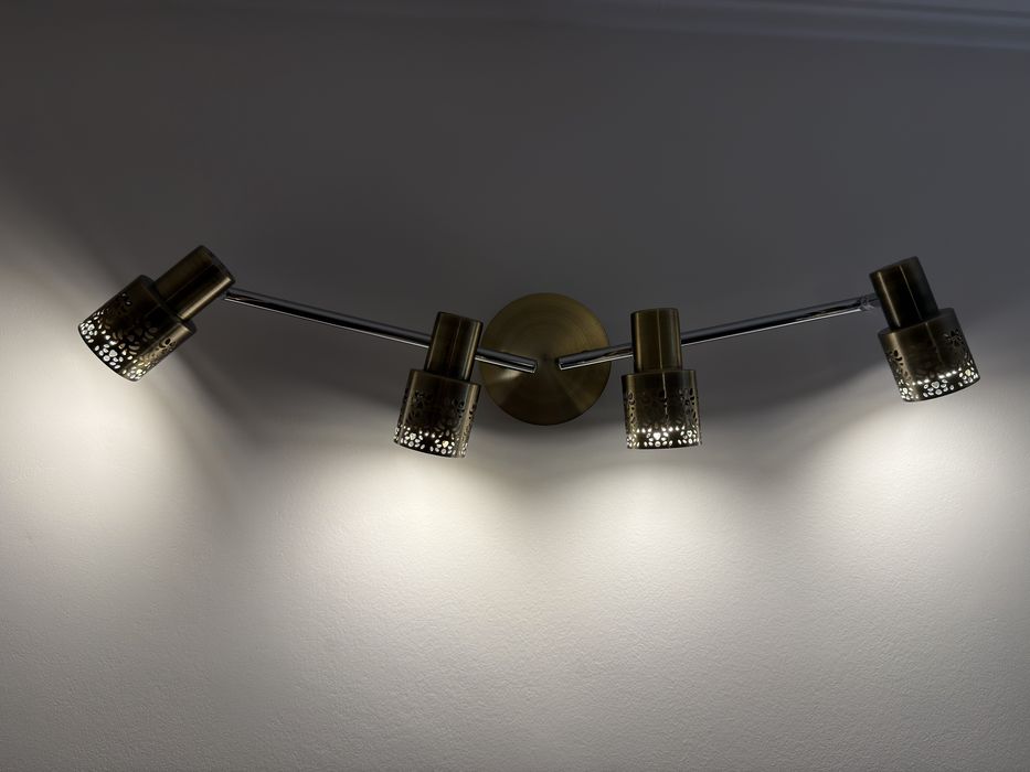 Lampa aplica spot cu 4 capete si brate reglabile