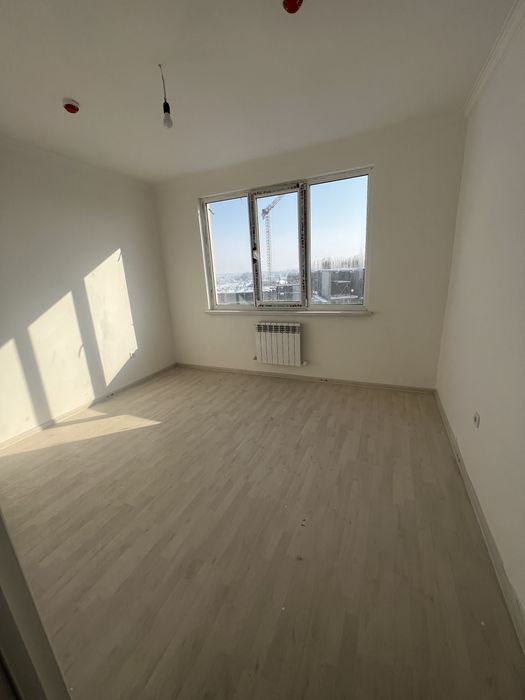 Новостройка Яшнабот 3/7/16 срочно сотилади