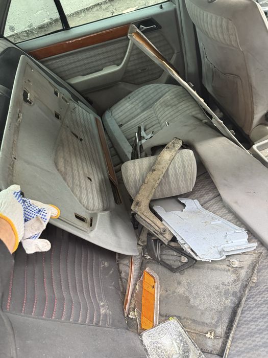 124 Мерседес разбор матор м102 2.3