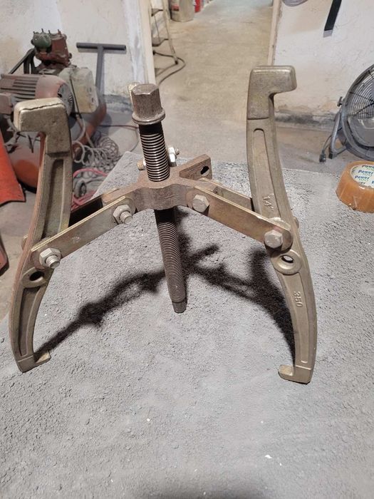 Скоба за лагери отличен