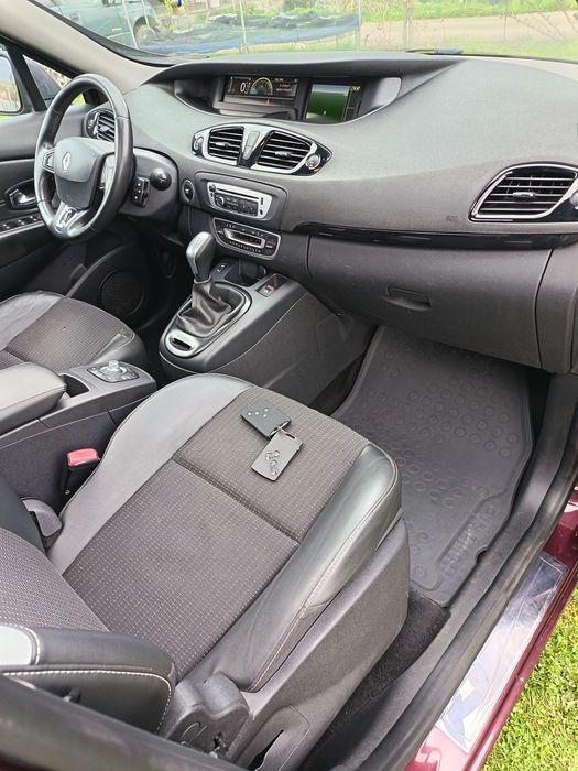 Renault Grand Scenic 2014 1.5 DCI 110 CP Automată Recent Adusă