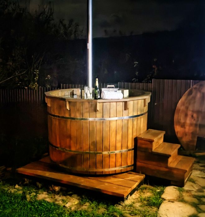 Închiriez Cabană 800 Ron/ exlus revelion