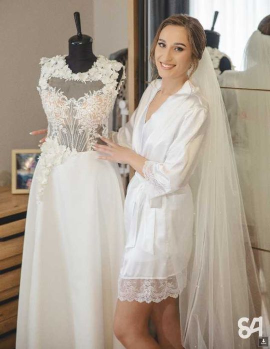 Vand rochie mireasa