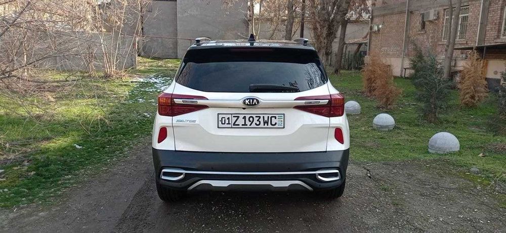 Kia Seltos 2021 | 2.0 | АКПП (вариатор) | Корея