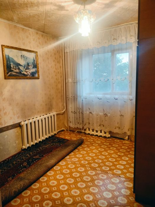 Продам трёхкомнатную квартиру