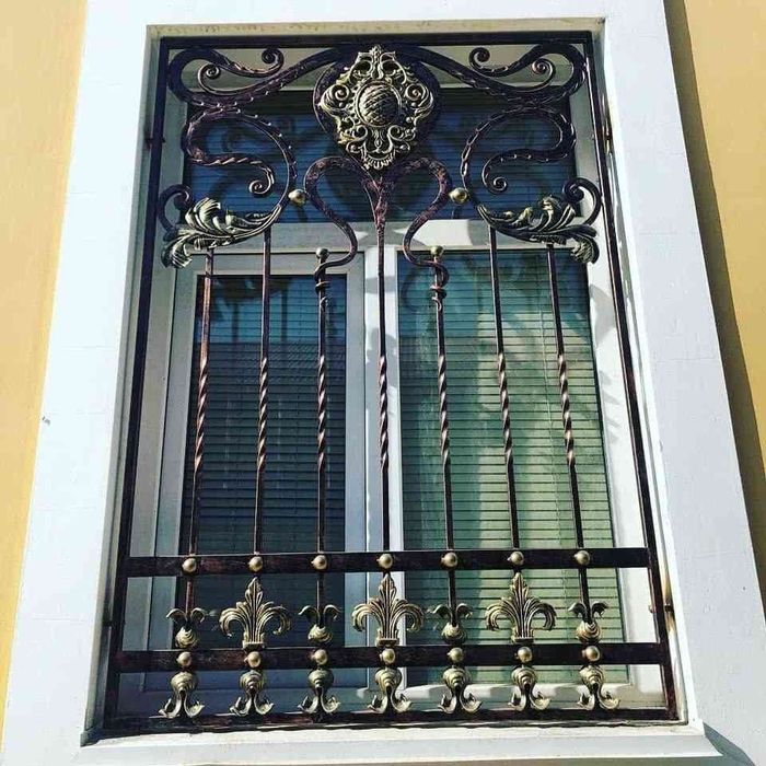 Panjara zina reshotka perila agrajdeniya  naves