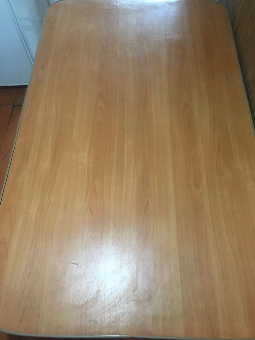 Жер стол, низкий стол