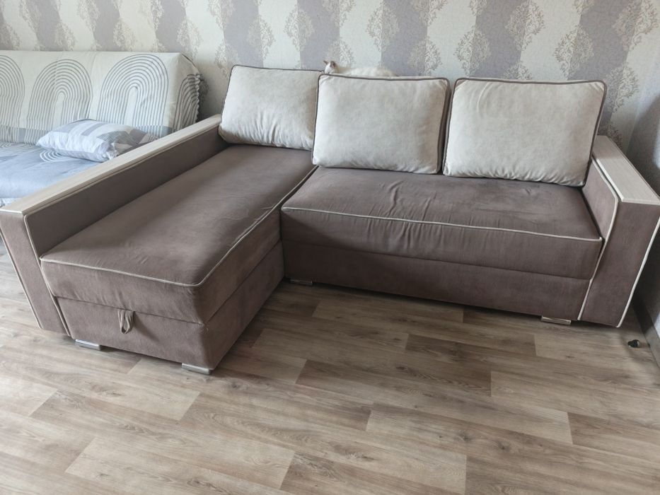 Продам диван раскладной