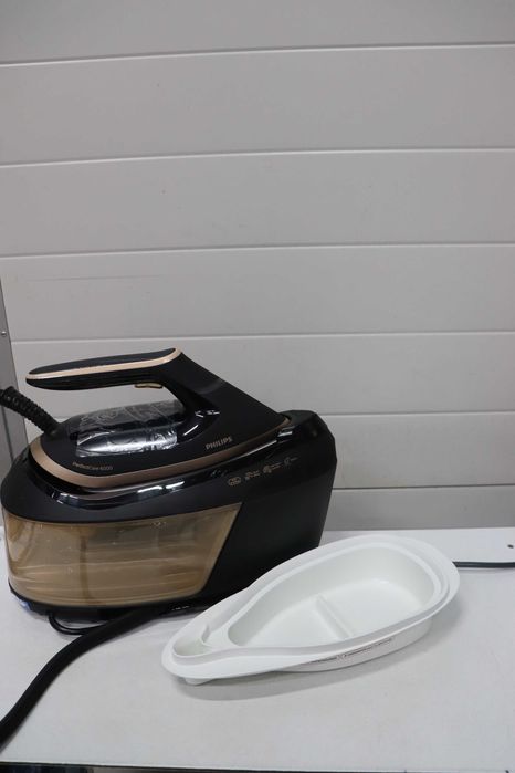 Парогенератор Philips PerfectCare series 6000, 2400W, 8бара