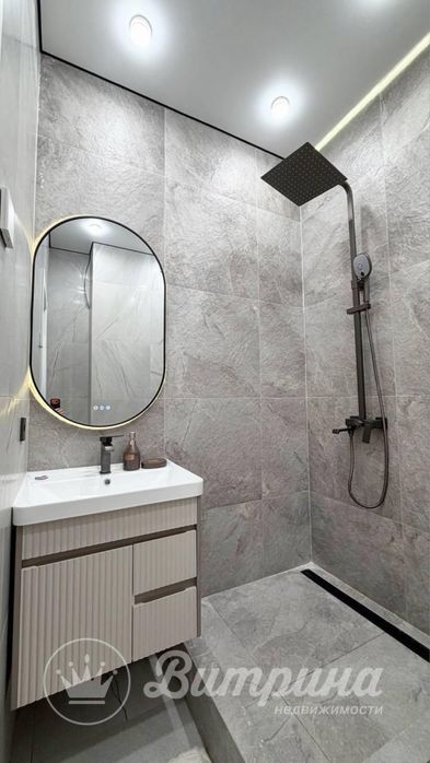 GOLDEN HOUSE, OZMakon, 2-х комнатная квартира с ремонтом