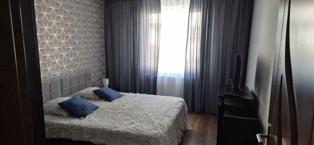 Apartament doua camere,modern,utilat si renovat.