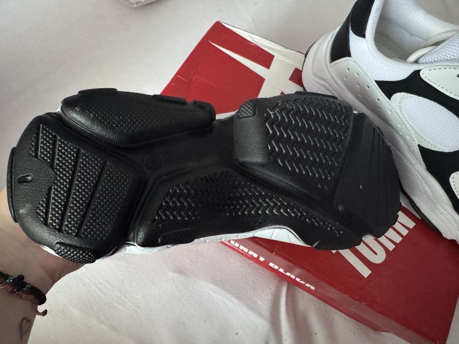 Дамски маратонки