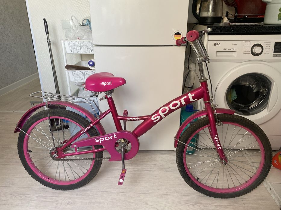 Продам детский розовый велосипед Sport, б/у