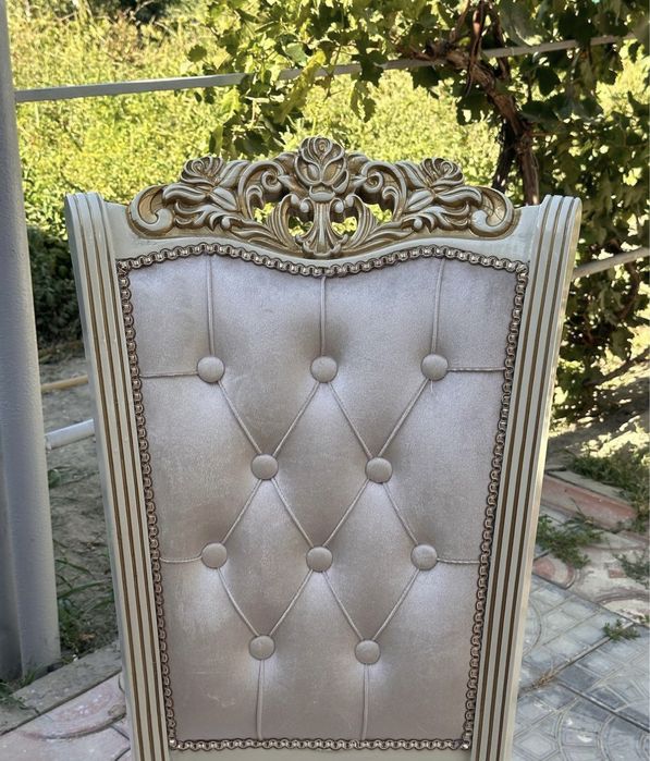 Новые стулья