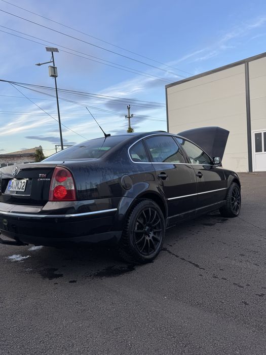VW Passat 1.9 Tdi 4x4 4Motion Highline Xenon/Navi/Trapa