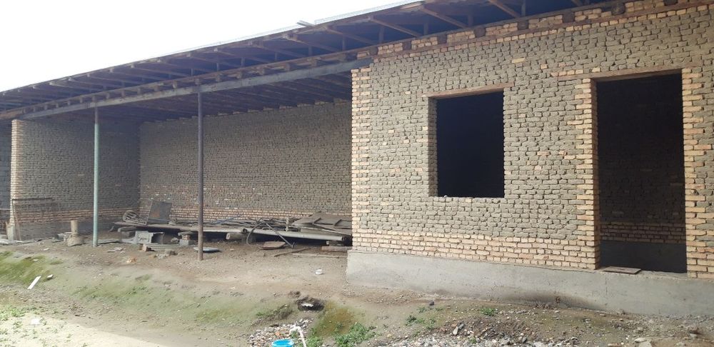 Ховли ,уй ,жой сотилади