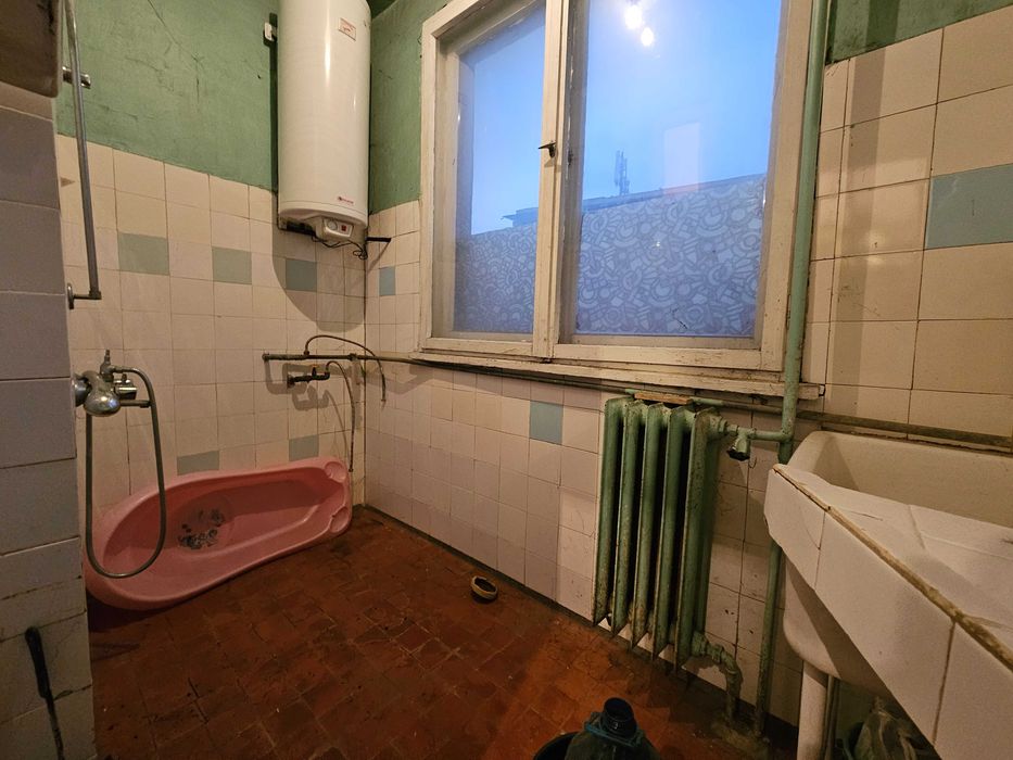 Продава се Четиристаен апартамент в Велико Търново, Акация - 120 кв.м за 1159 €/кв.м - Снимка #8