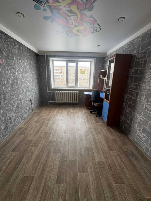 Продам 3х комн Ломоносова