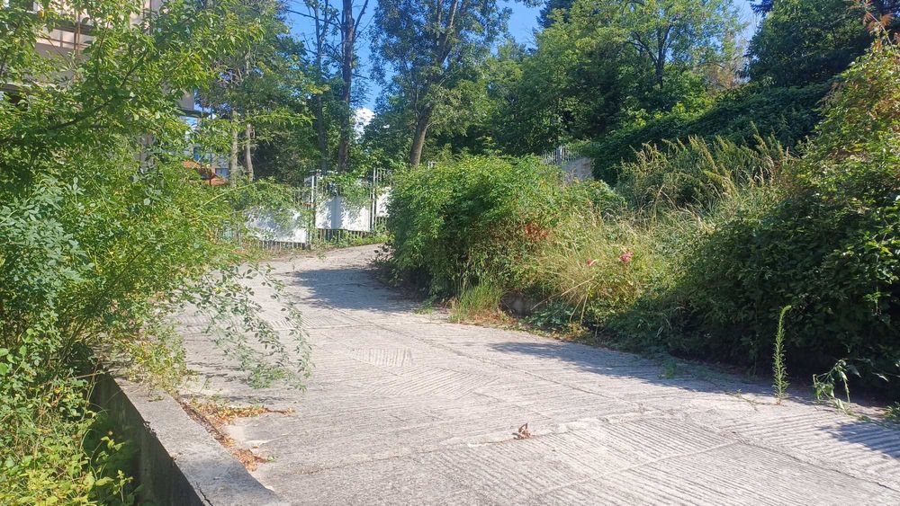 Продава се Къща в София, Бояна - 228 кв.м за 5834 €/кв.м - Снимка #4