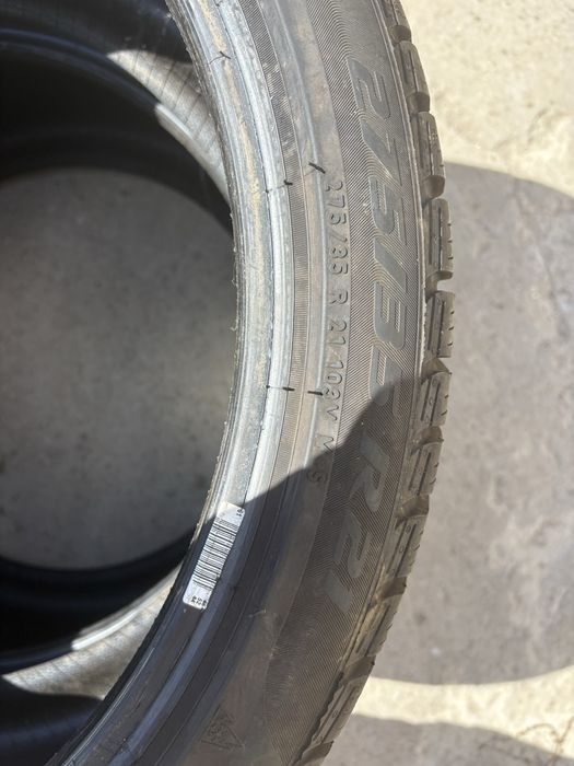 Еденични бройки - Зимна  гума Pirelli 275/35 R21 и 315/30/21
