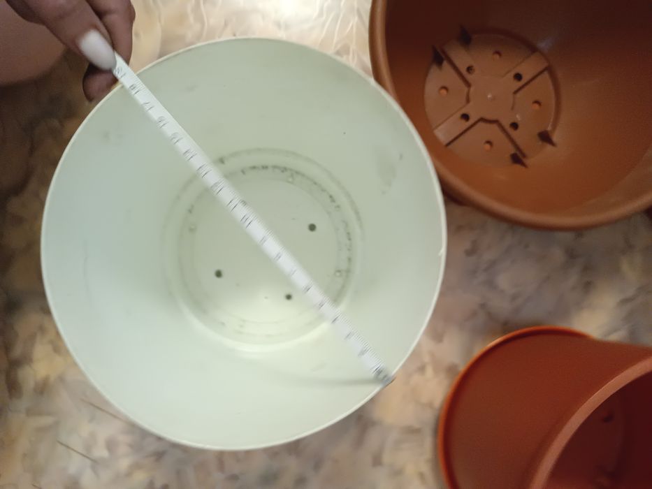 Горшки для цветов