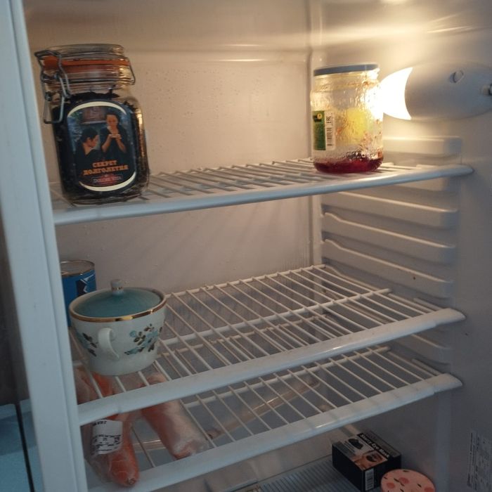 Холодильник Indesit в прекрасном состоянии