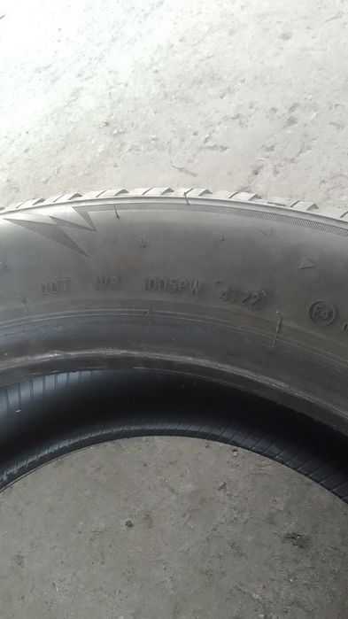 Гуми за един сезон 245/50/19 Bridgestone зимни