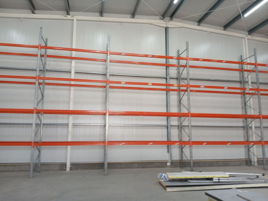 Rafturi industriale lichidare stoc