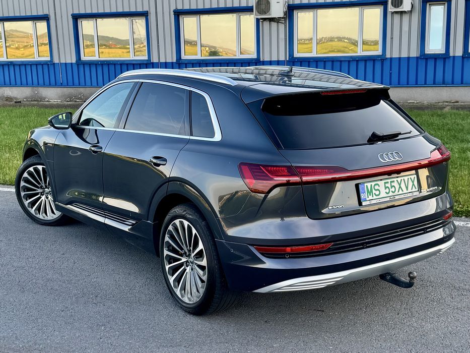AUDI e-tron 2020 — imagine 4