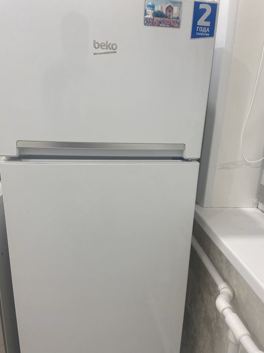 Холодильник Beko с верхней морозилкой