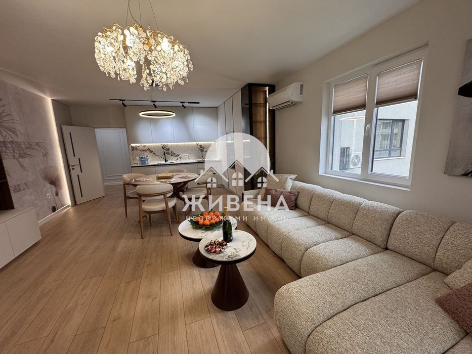 Продава обзаведен 3-стаен апартамент, Център, площ 133 кв.м