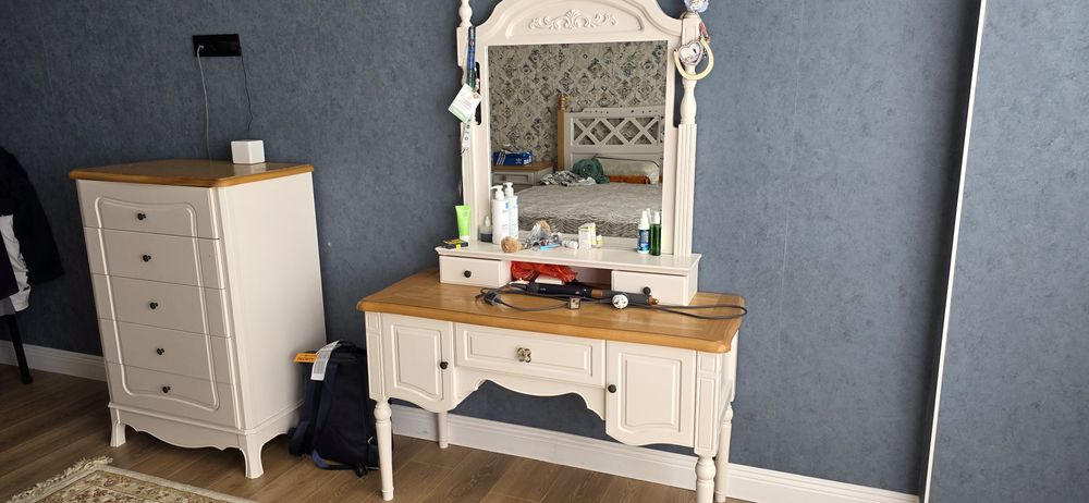 Мебель для дома.