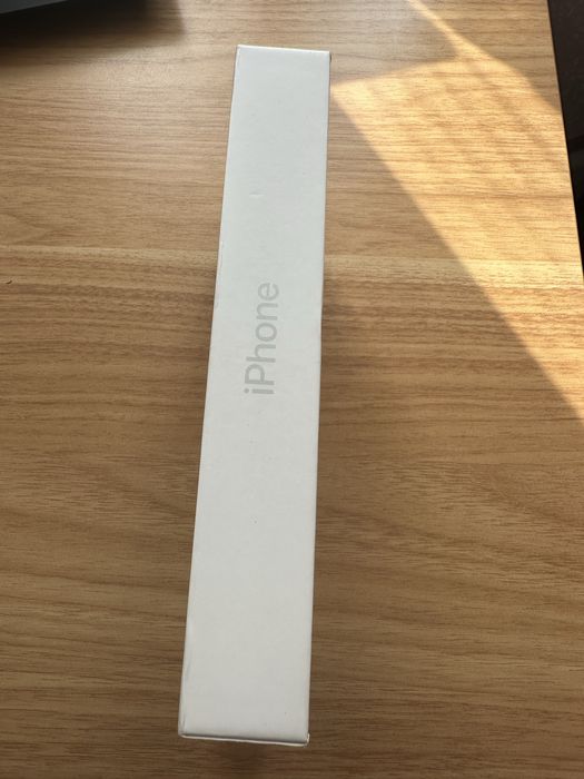 Кутия за iphone 17 Pro Max