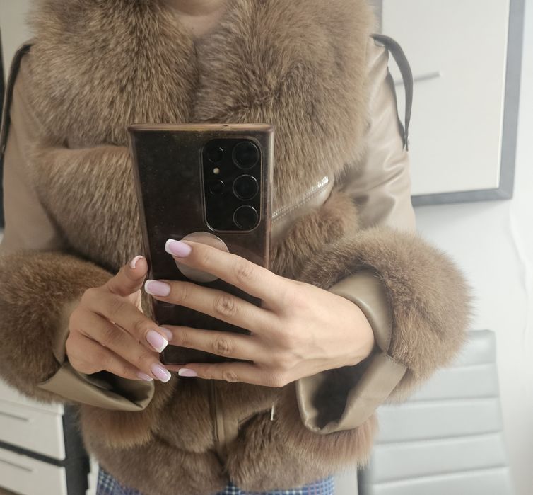 Vand haina de blana naturala