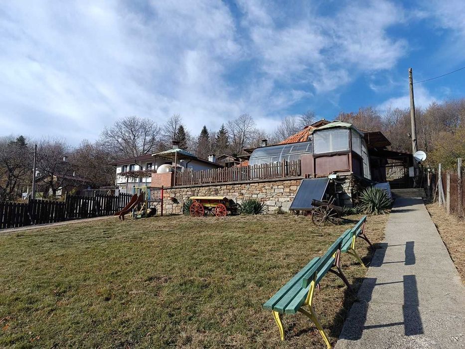 Продава се Къща в с. Зелено дърво, Област Габрово - 180 кв.м за 723 €/кв.м - Снимка #20