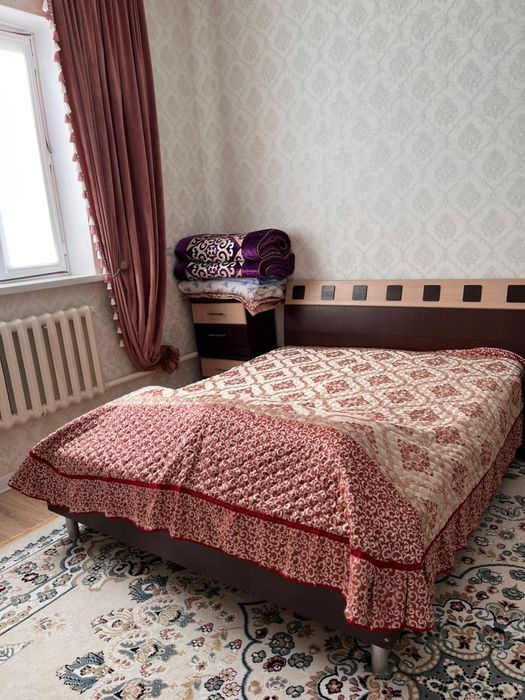 Продается спальный гарнитур