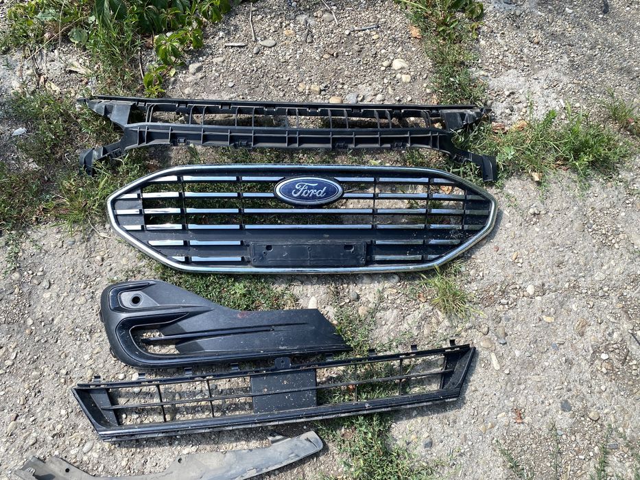 Grila Ford focus 4 facelift 2022 - 2025 grile bara fata