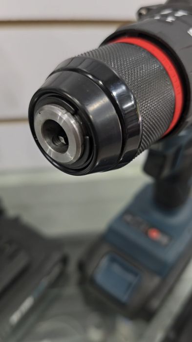 Shurpovyort bezshotka yangi. Шурповёрт бесщеточный новый