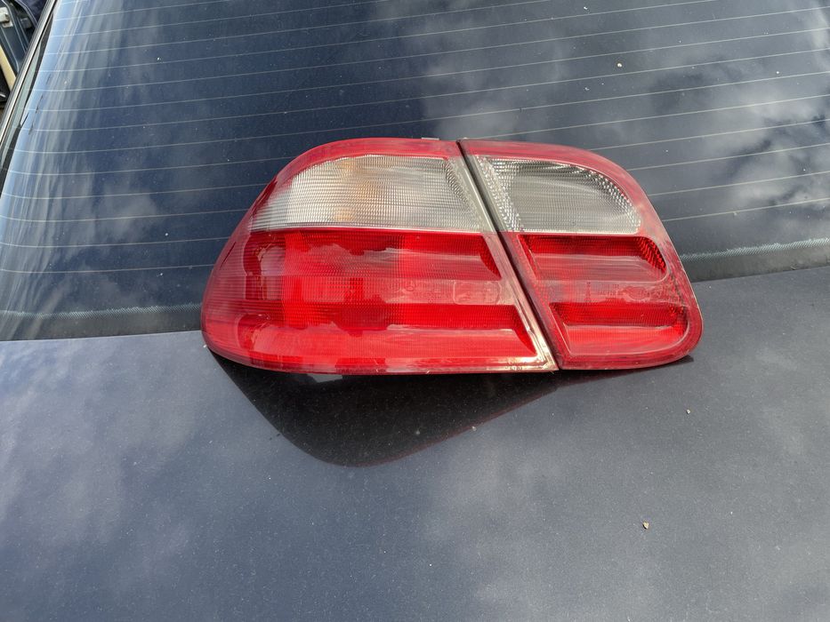 Stop stanga spate Mercedes w208 Clk