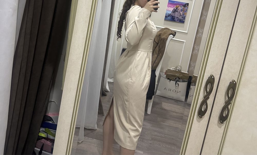 Элегантное платье