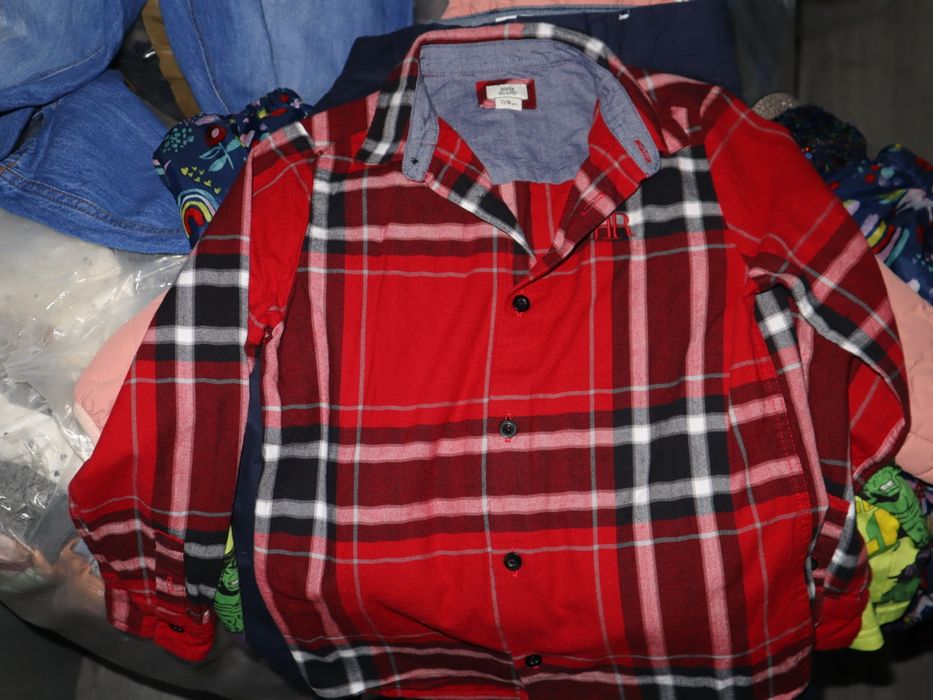 Haine copii Anglia,la kg,sac