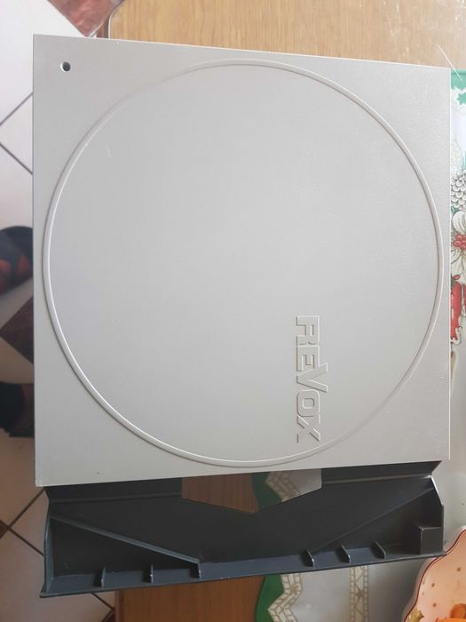 Benzi magnetofon Revox de aluminiu, role si cutii, role Akai