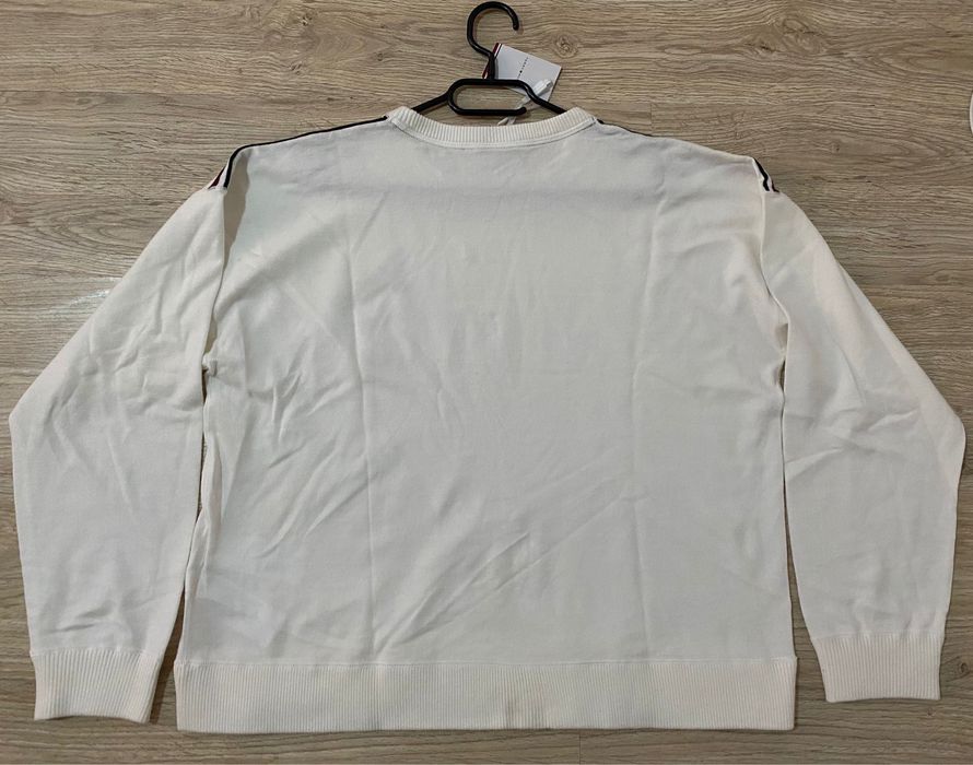Pulover Tommy Hilfiger NOU cu Etichetă - Mărimea XL