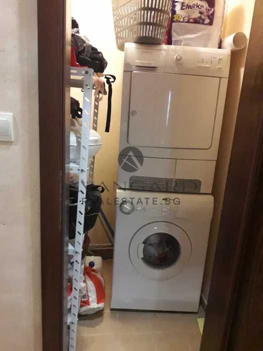 Продава се Тристаен апартамент в Пловдив, Кючук Париж - 113 кв.м за 2027 €/кв.м - Снимка #11