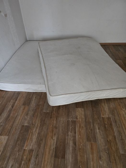 Матрасы бу 2 штуки